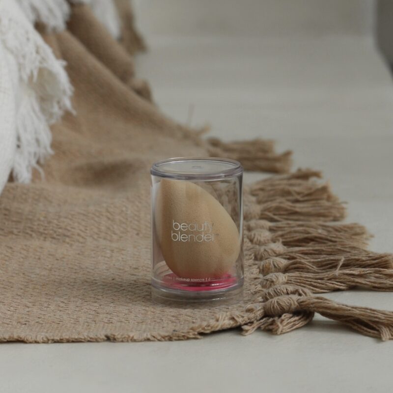 Спонж для макіяжу Beautyblender Nude бежевий